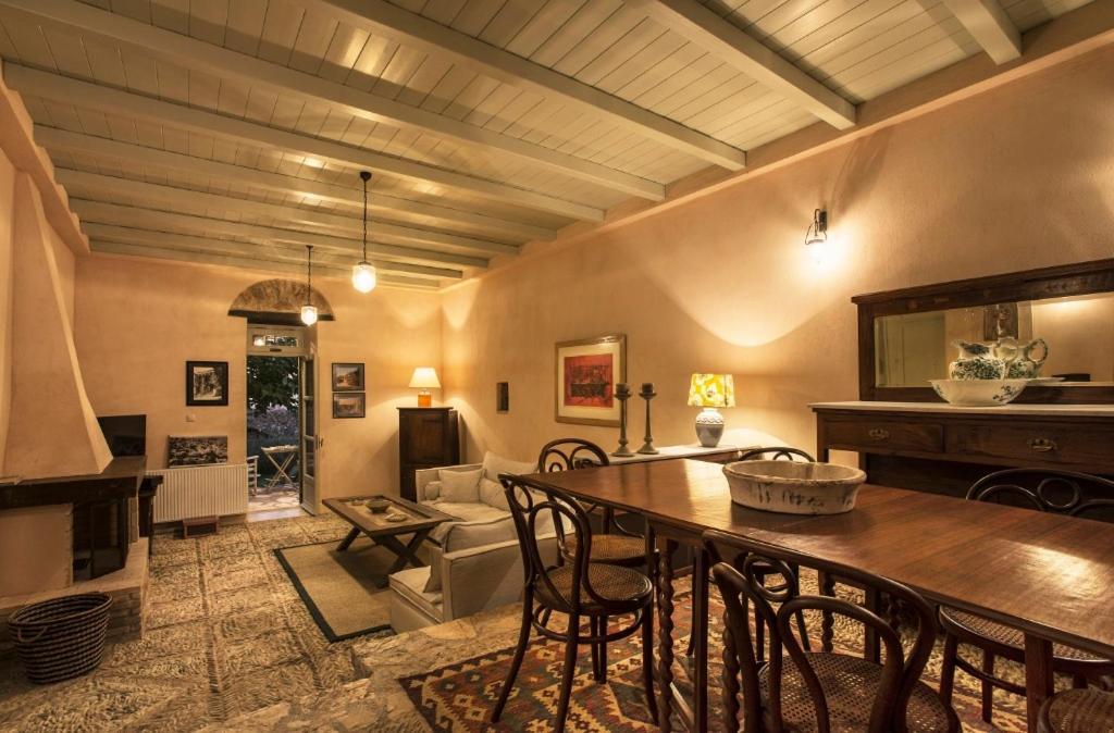 Kyparissia Old Town Lodge With Amazing Sea View Εξωτερικό φωτογραφία