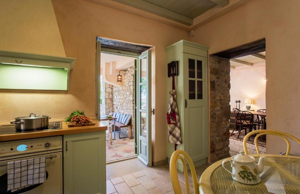 Kyparissia Old Town Lodge With Amazing Sea View Εξωτερικό φωτογραφία